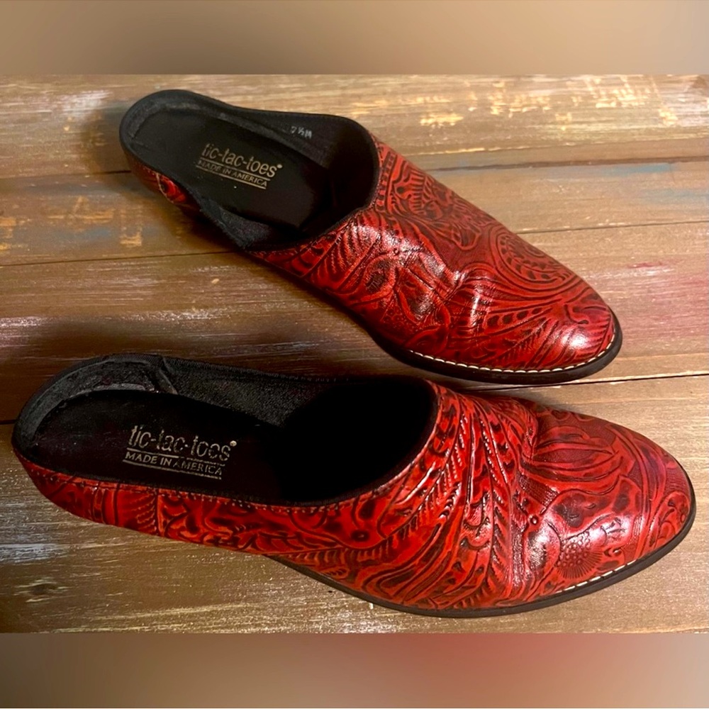 Vintage Tic-Tac-Toes Tooled Leather Western Boho Shoes Women's Size 7.5